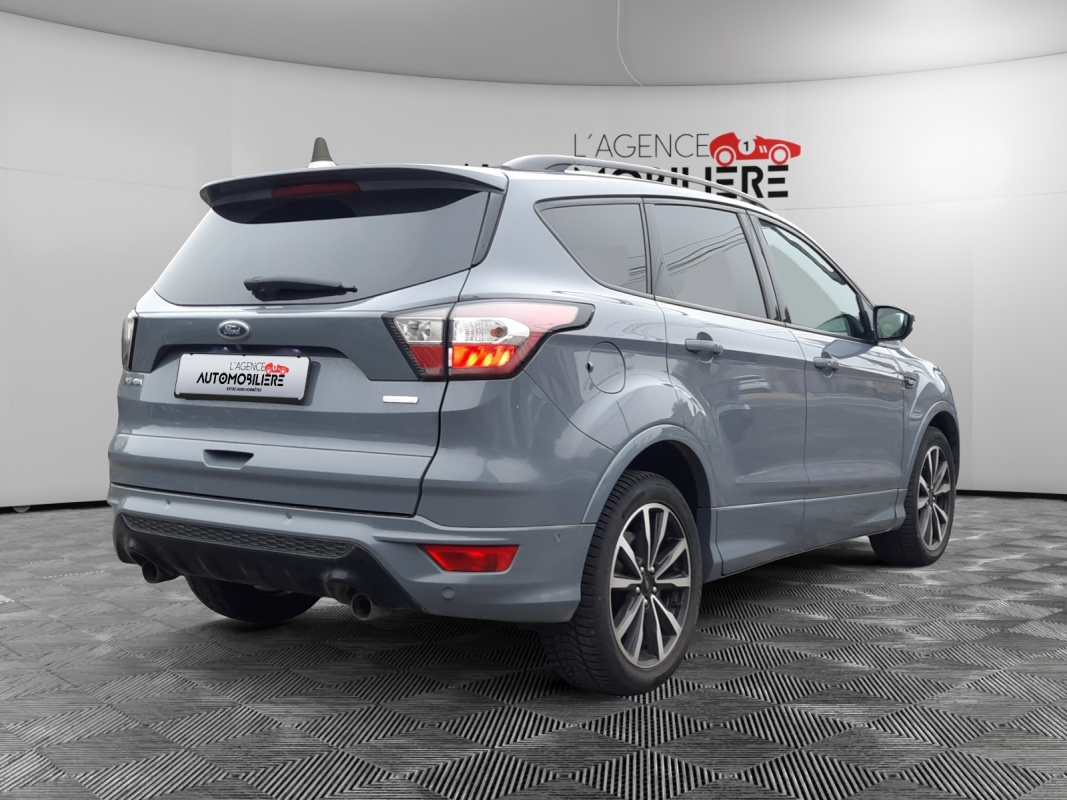 Ford Kuga — 5