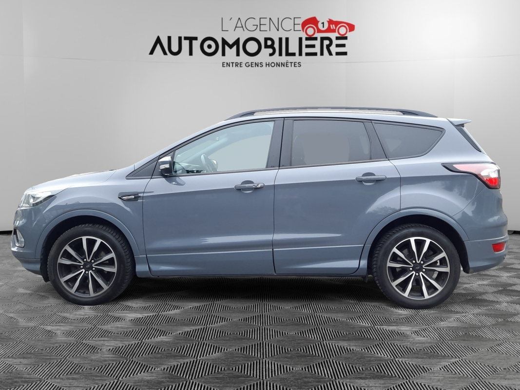 Ford Kuga — 8