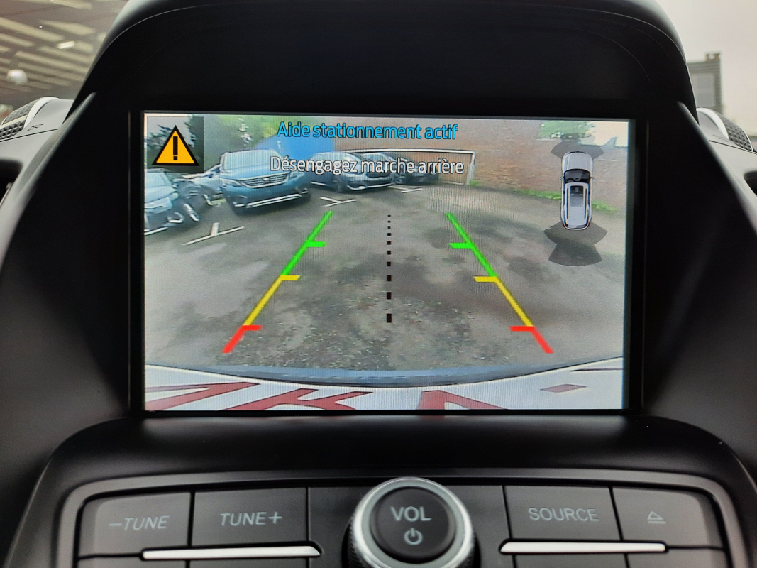 Ford Kuga — 17