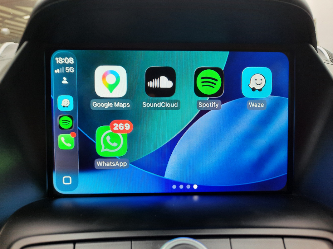 Ford Kuga — 23