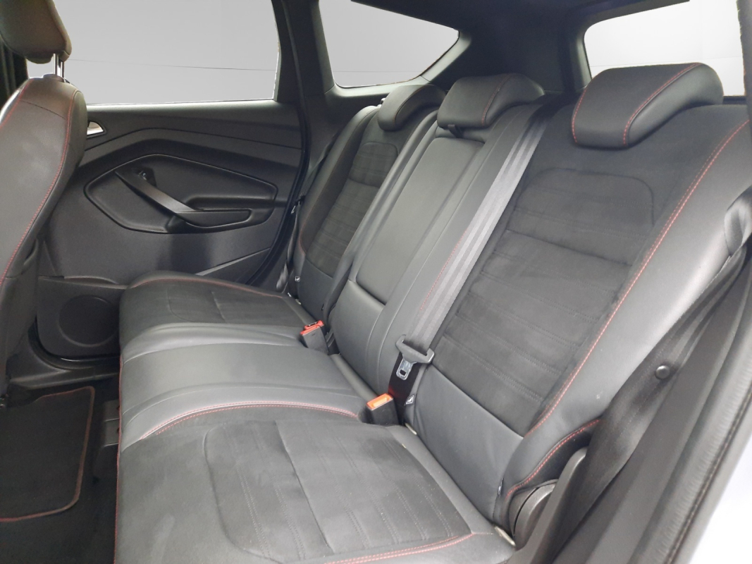 Ford Kuga — 27