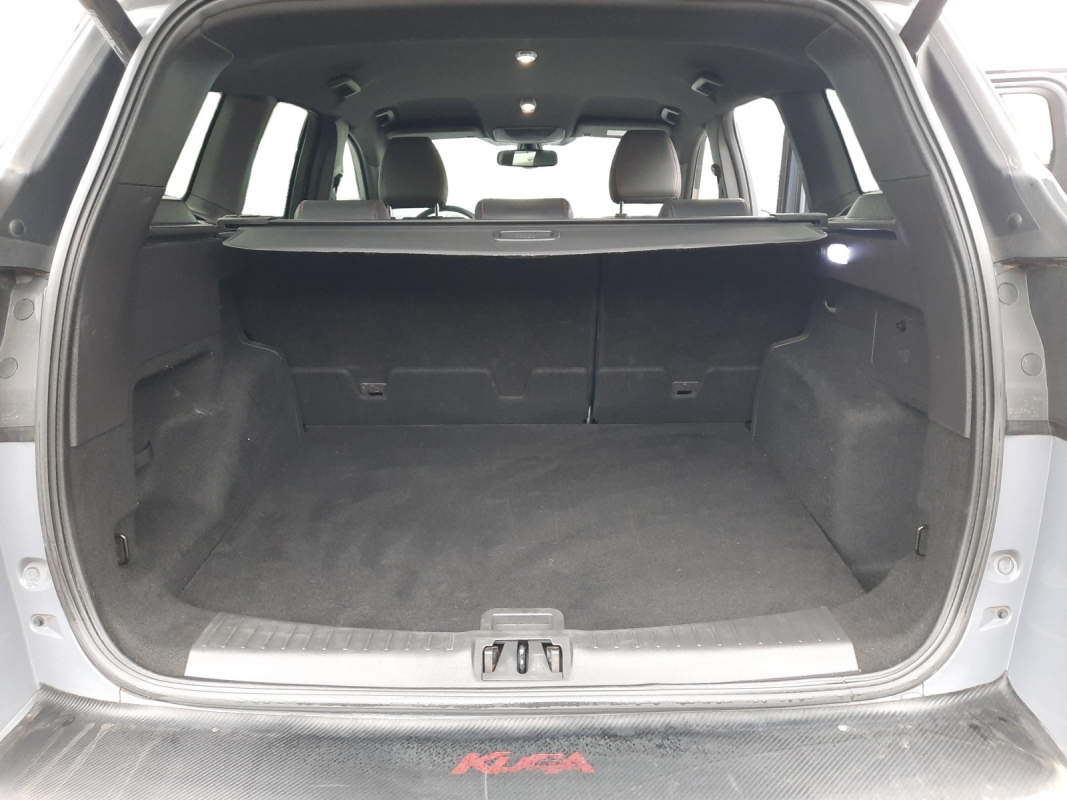 Ford Kuga — 28
