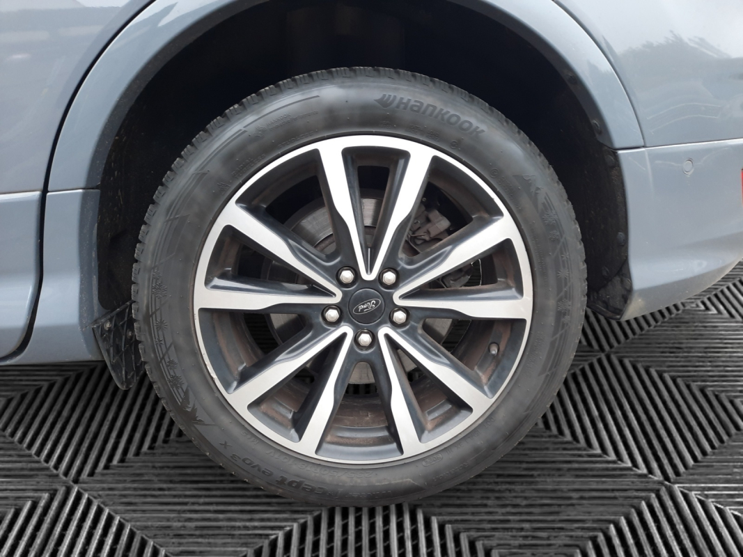 Ford Kuga — 33