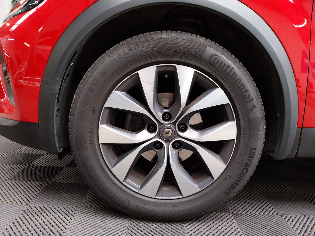 Renault Captur — 21