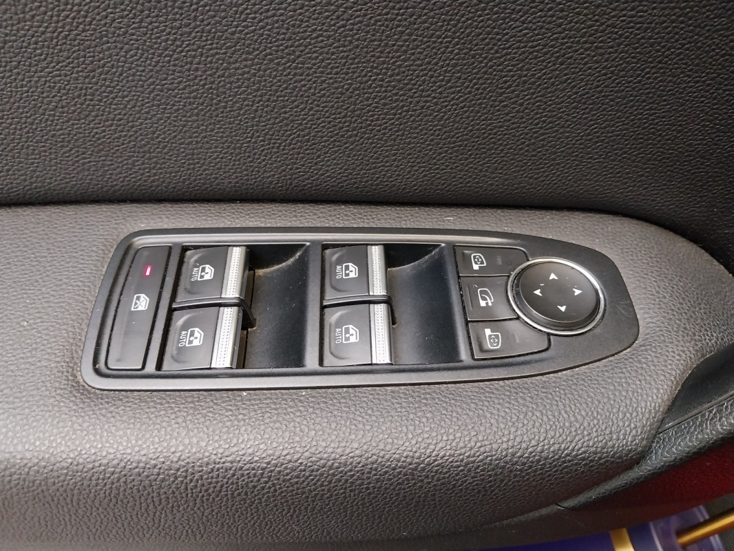 Renault Captur — 28