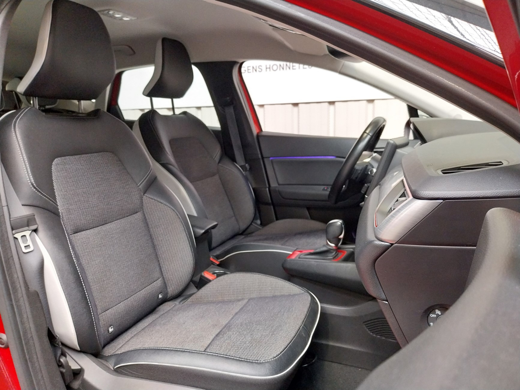 Renault Captur — 12