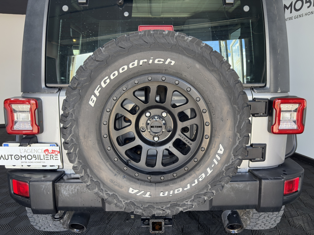 Jeep Wrangler Unlimited — 28