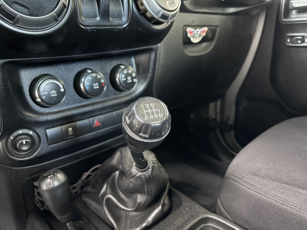 Jeep Wrangler Unlimited — 23