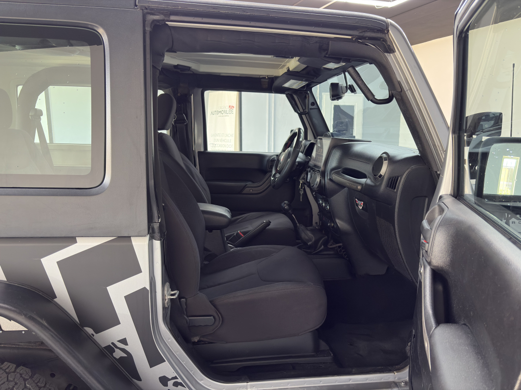 Jeep Wrangler Unlimited — 17