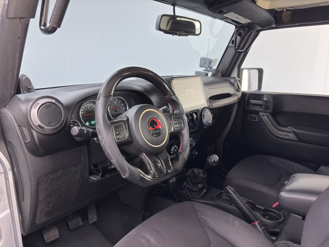 Jeep Wrangler Unlimited — 12