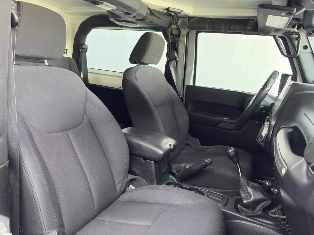 Jeep Wrangler Unlimited — 18