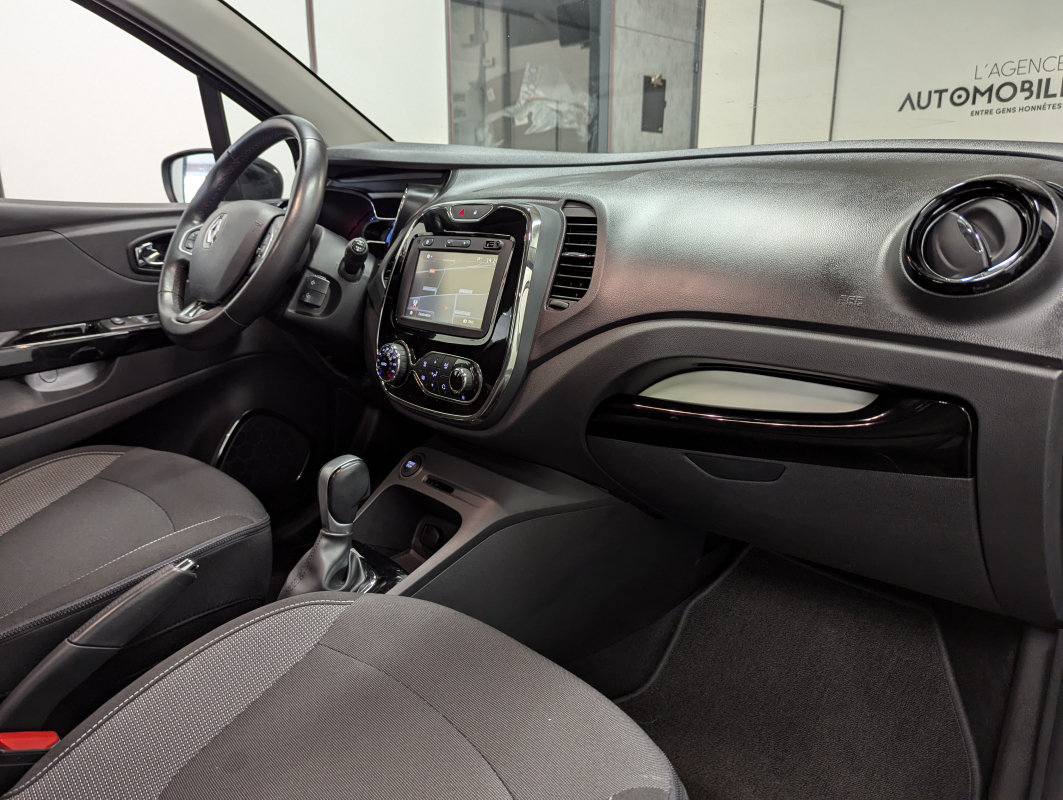 Renault Captur — 11