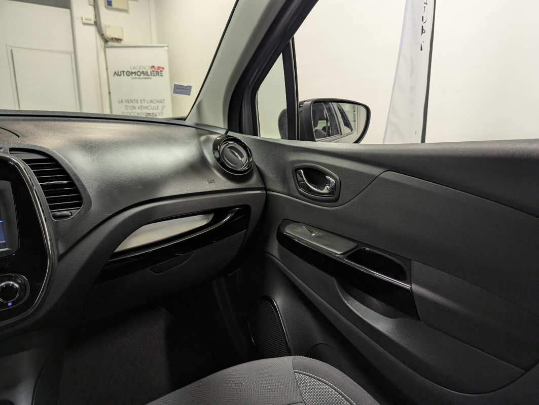 Renault Captur — 10