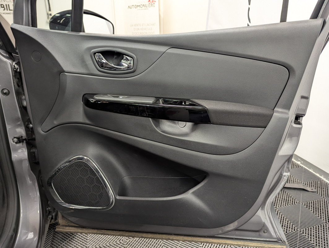 Renault Captur — 29