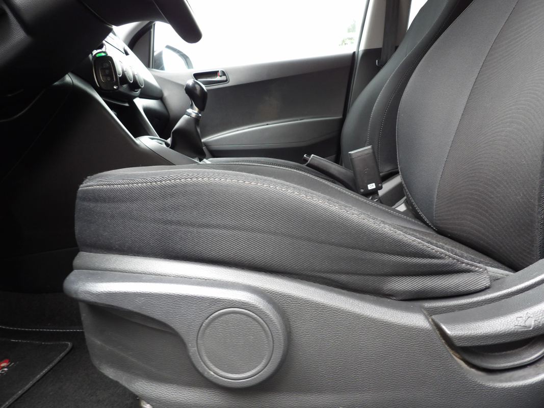 Hyundai I10 — 12