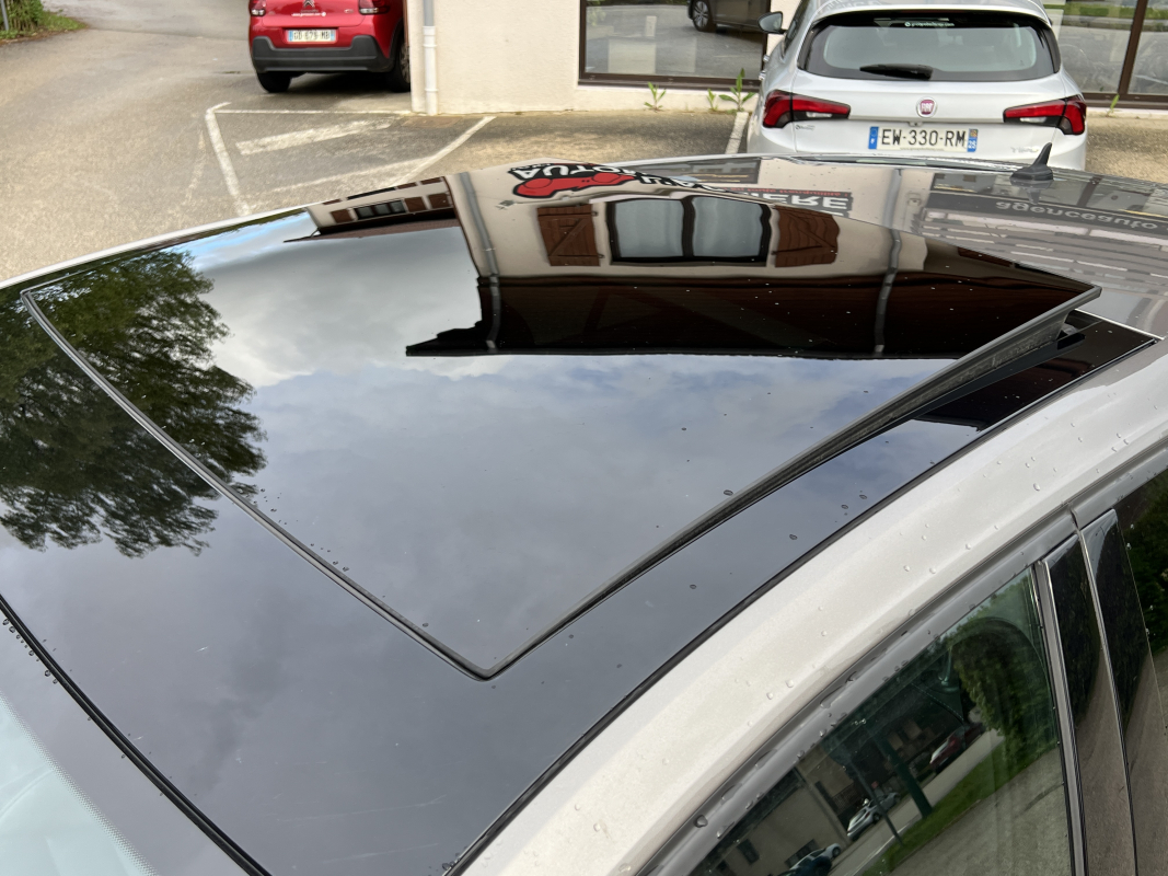 Volkswagen Golf — 26