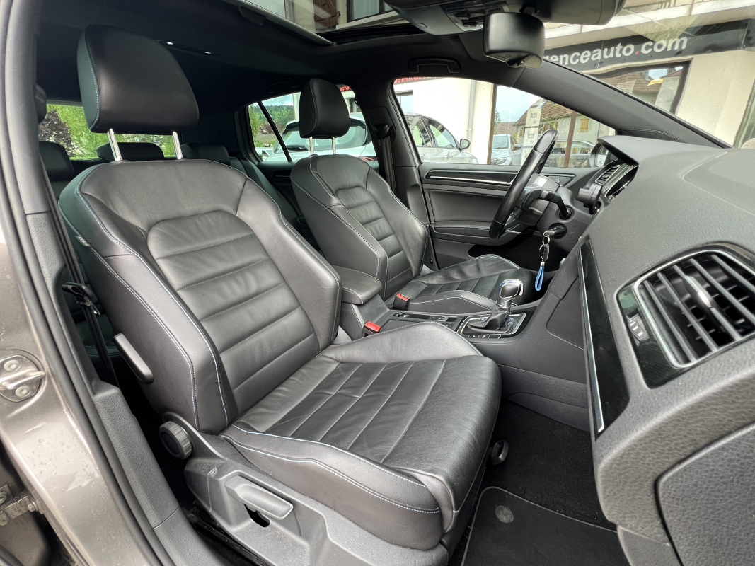 Volkswagen Golf — 13