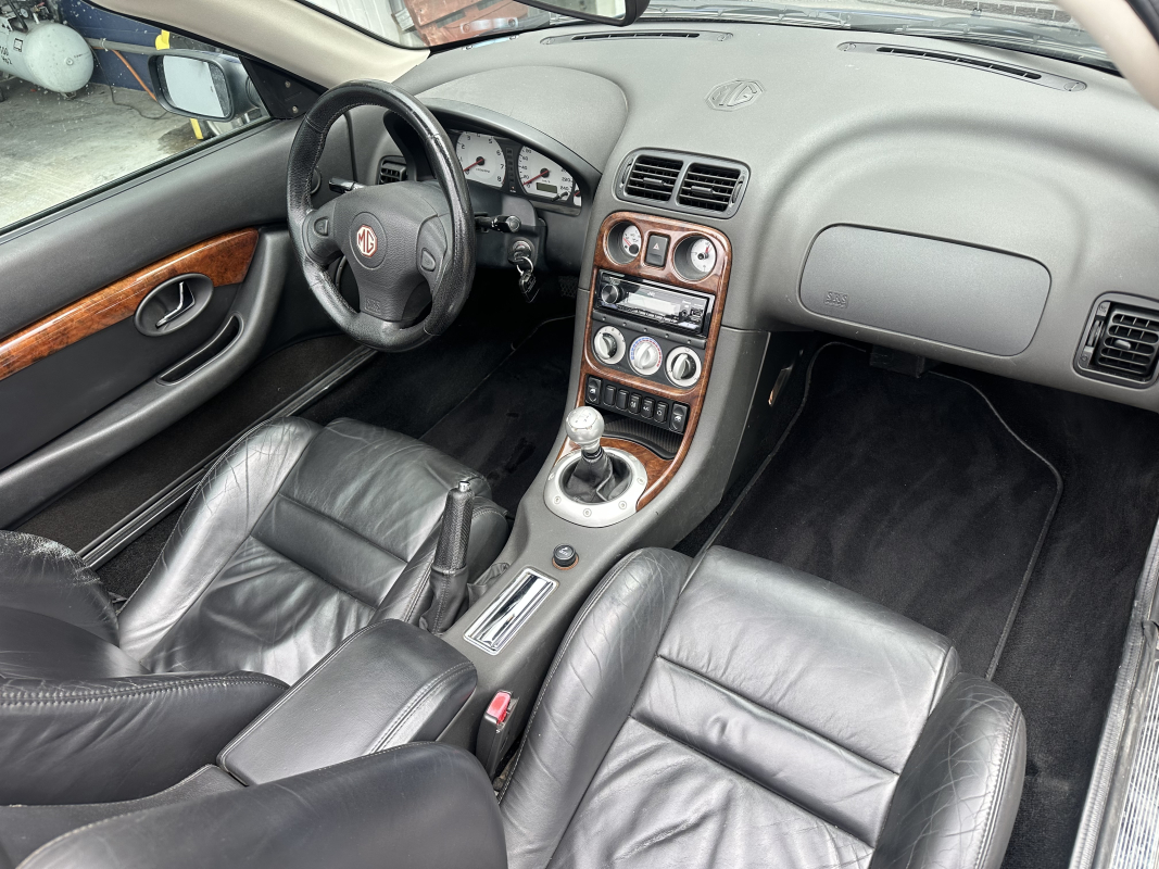 Rover MGF — 7