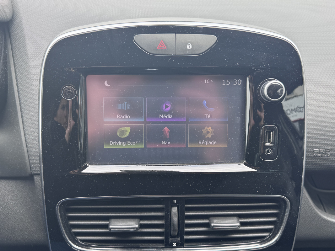 Renault Clio — 15