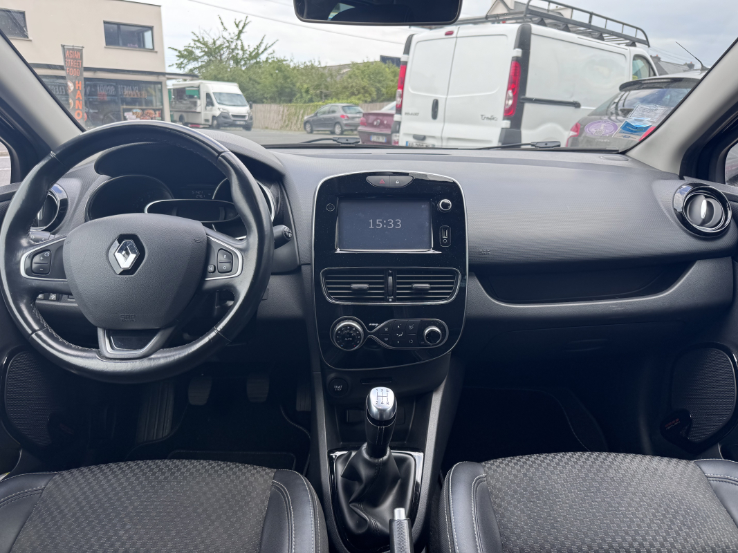 Renault Clio — 11