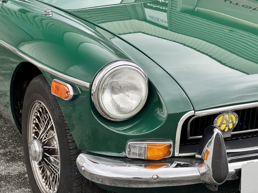 MG B — 30