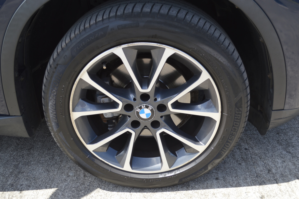 Bmw X5 — 15