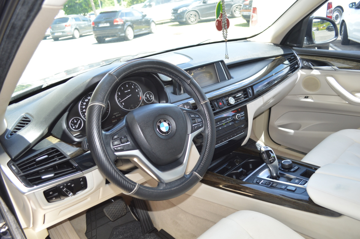 Bmw X5 — 14