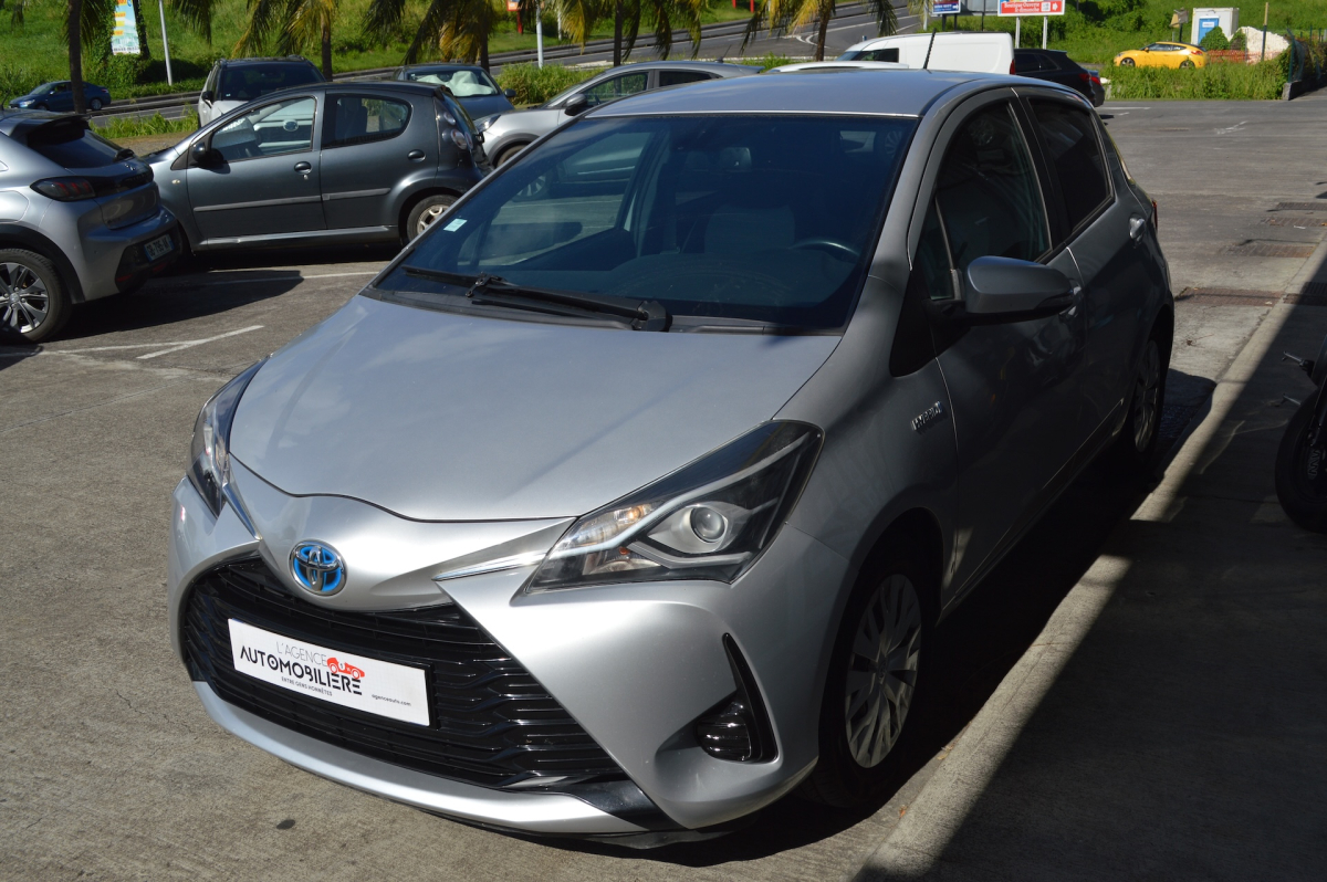 Toyota Yaris — 4