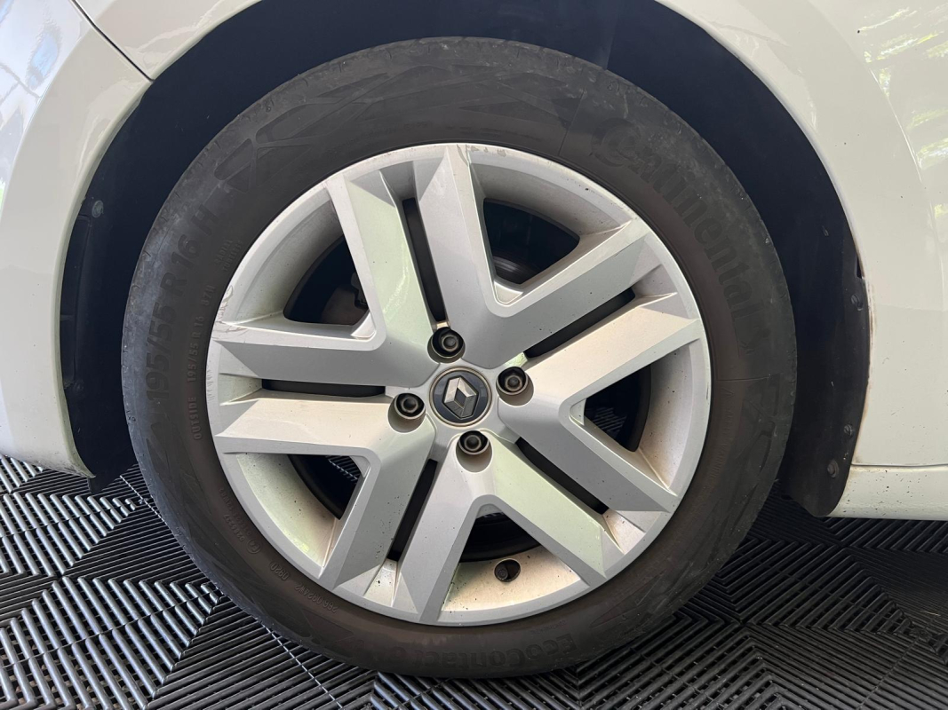 Renault Renault Clio 5 — 23