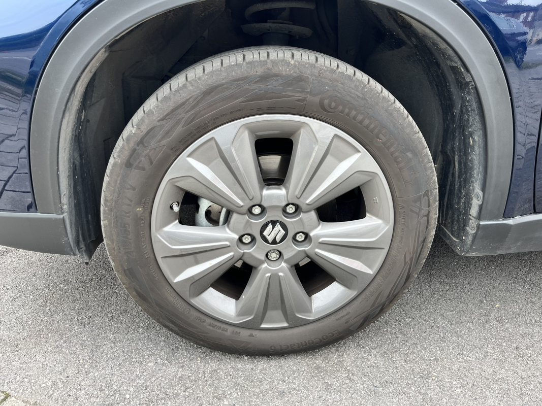 Suzuki Vitara — 32