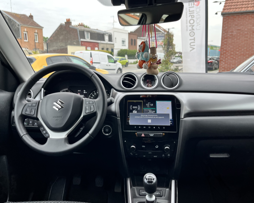 Suzuki Vitara — 2