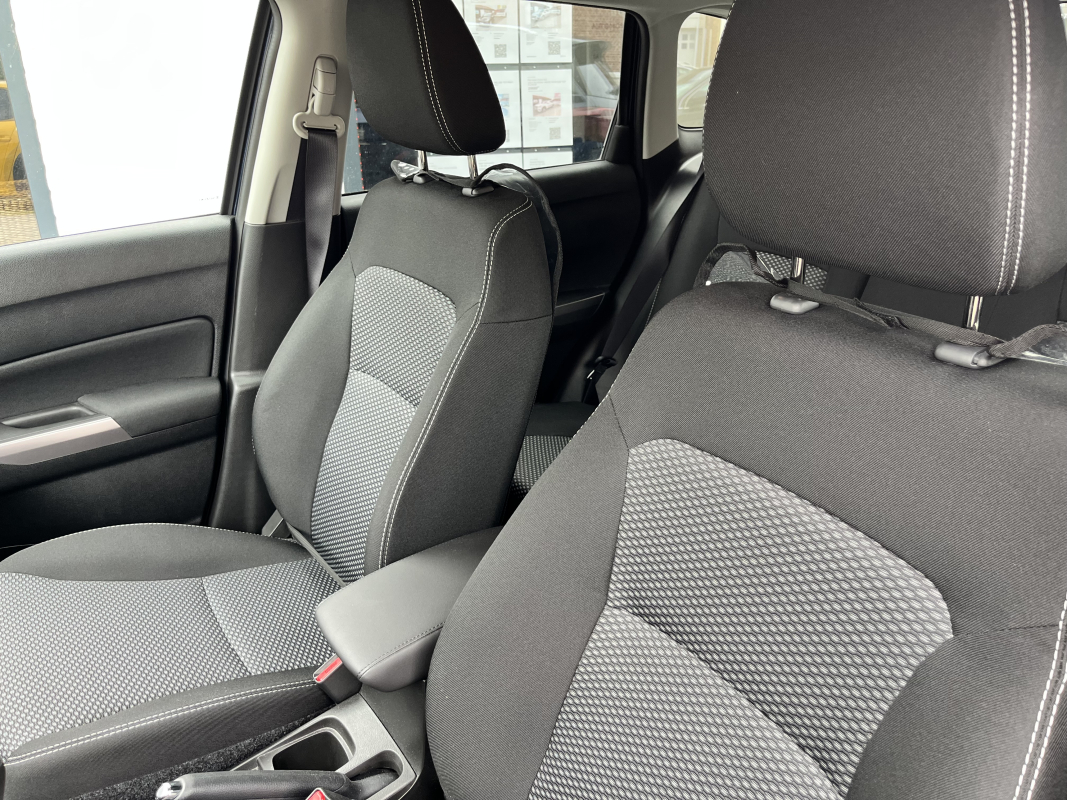 Suzuki Vitara — 30