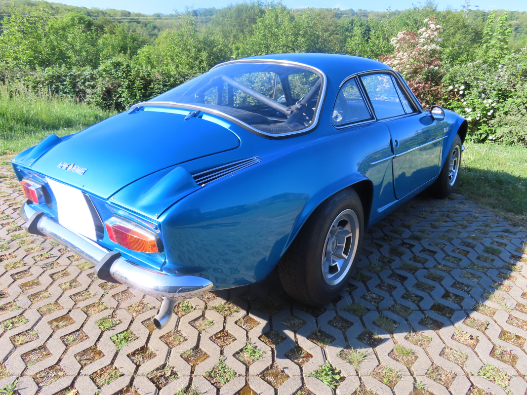 Renault Alpine — 4