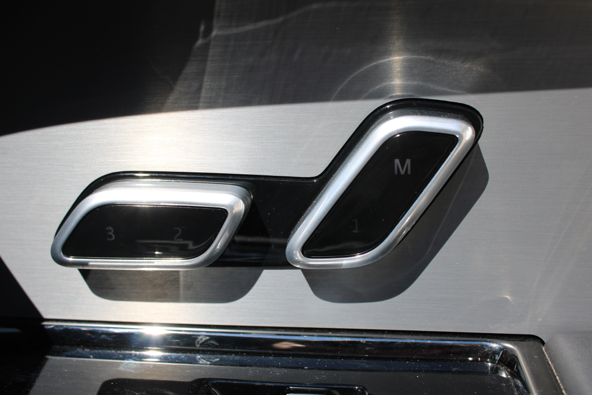 Land Rover Range Rover Sport — 17