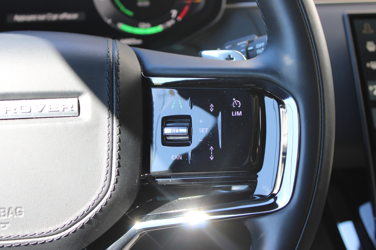 Land Rover Range Rover Sport — 28