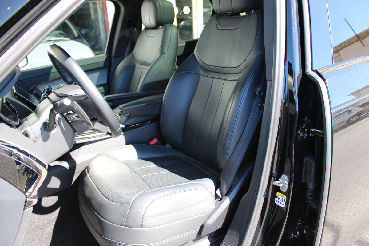Land Rover Range Rover Sport — 11