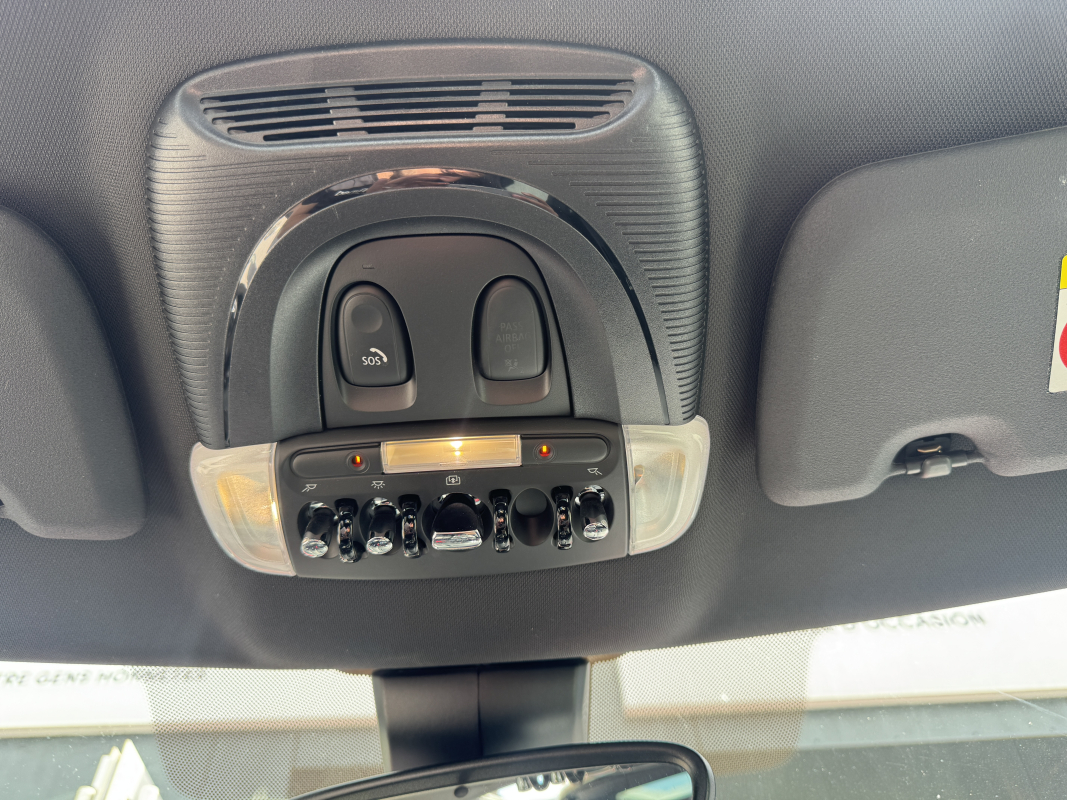 Mini Countryman — 35