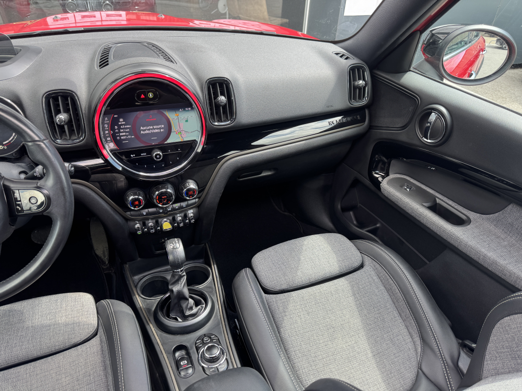 Mini Countryman — 26