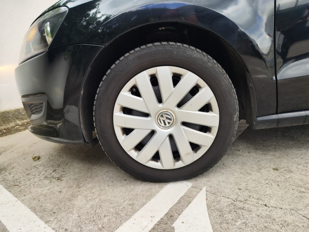 Volkswagen Polo — 24