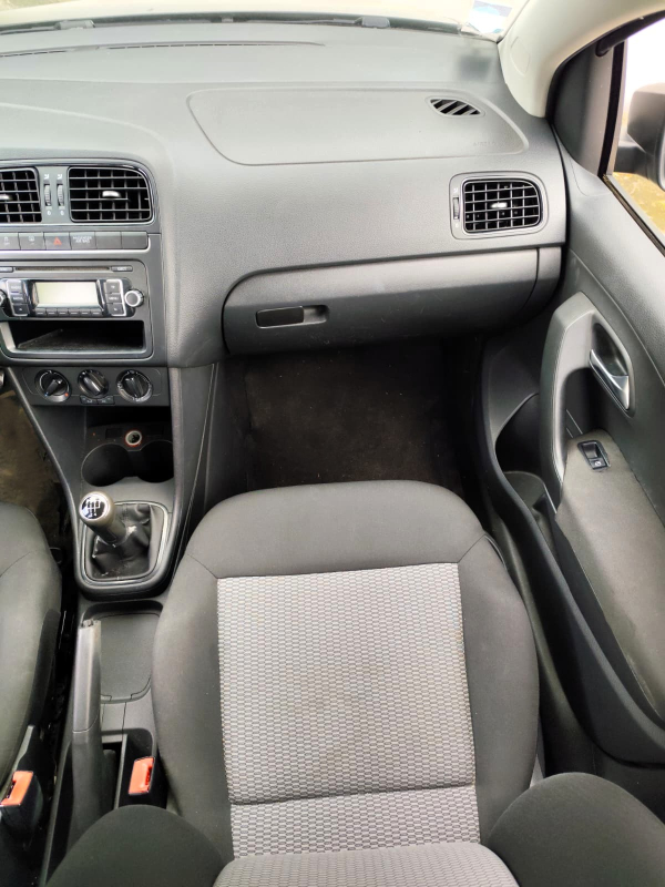 Volkswagen Polo — 21