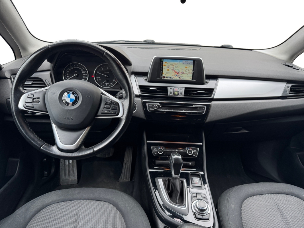 Bmw Série 2 ActiveTourer — 10