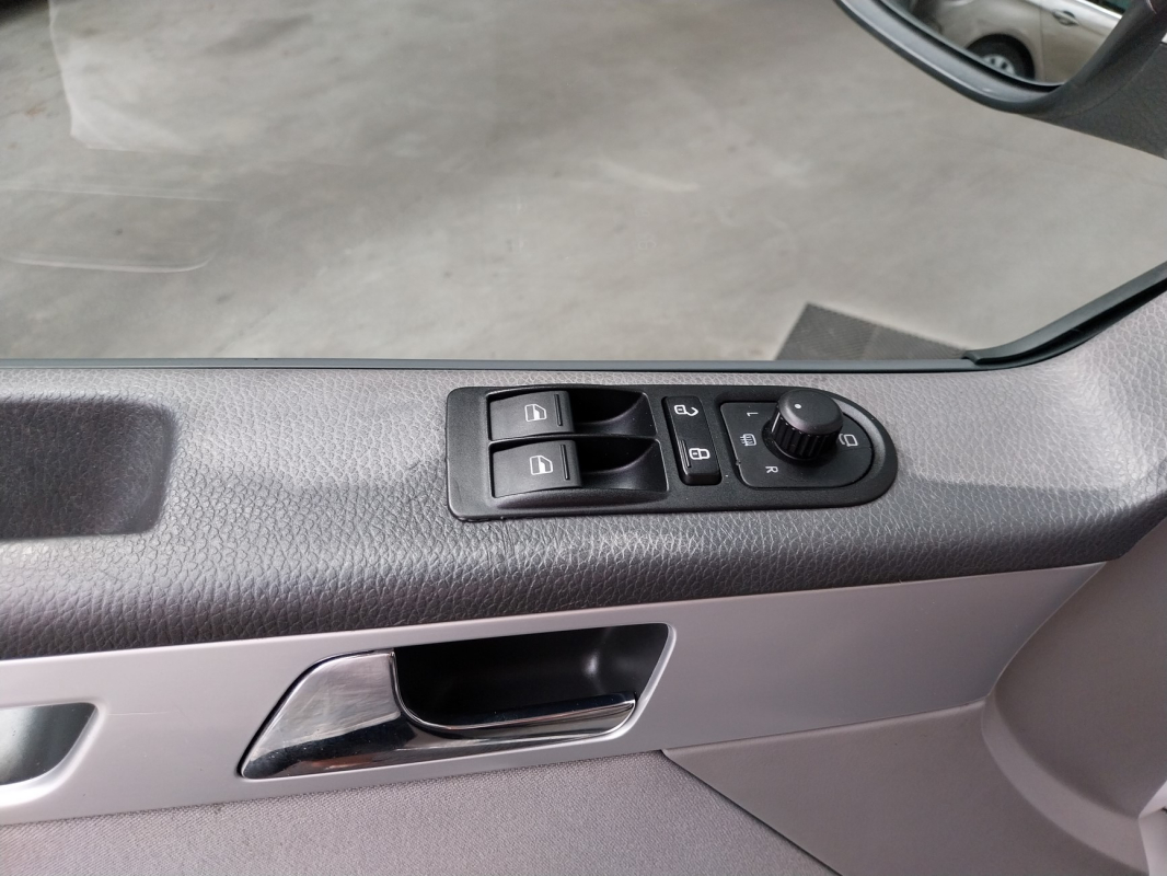 Volkswagen California — 28