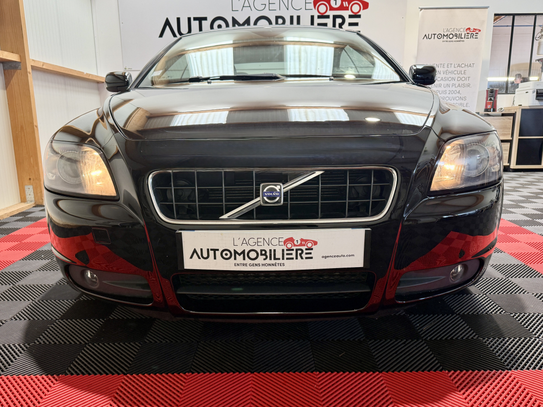 Volvo C70 — 3