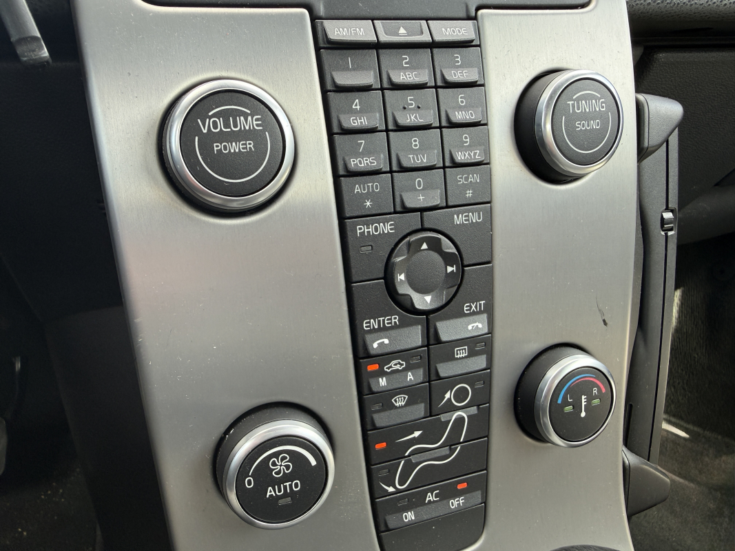Volvo C70 — 19