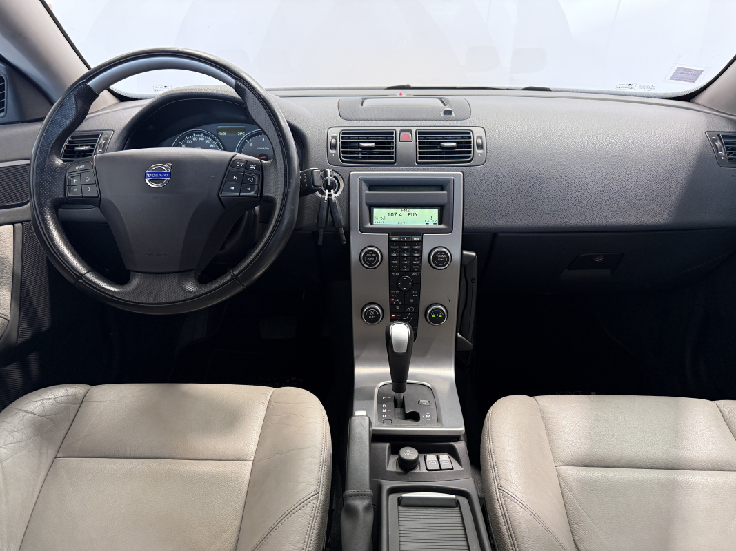 Volvo C70 — 11
