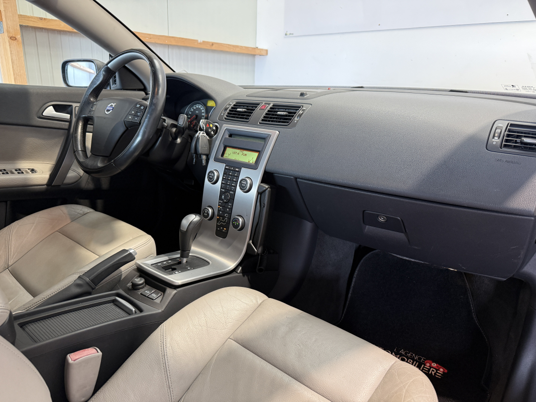 Volvo C70 — 14