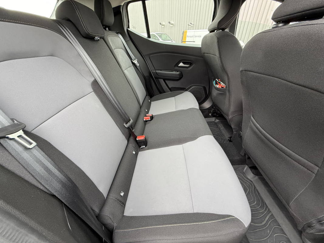 Dacia Dacia Sandero — 12