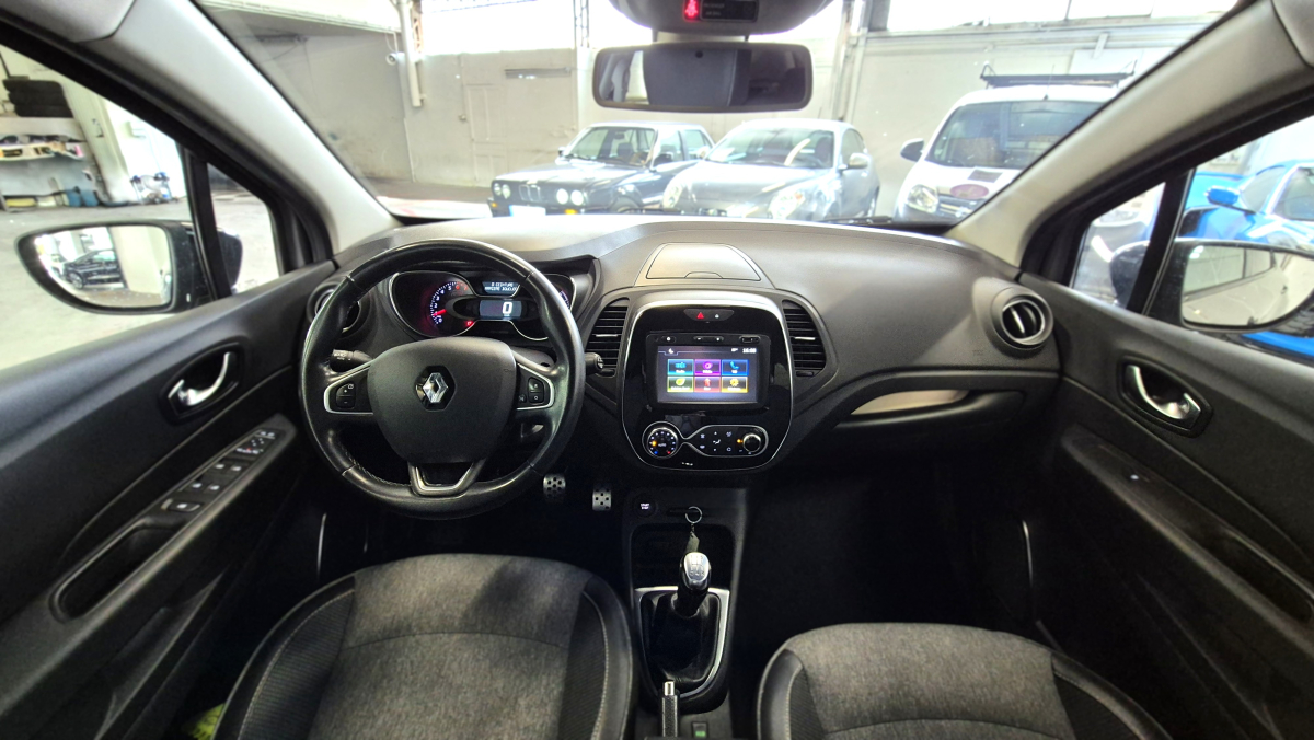 Renault Captur — 13