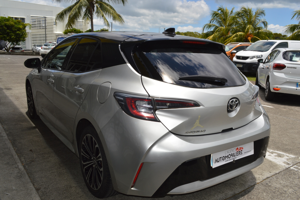 Toyota Corolla — 5
