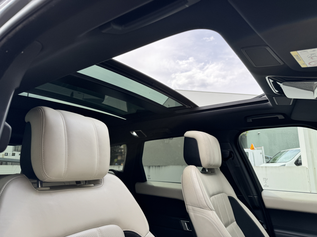 Land Rover Range Rover Sport — 17
